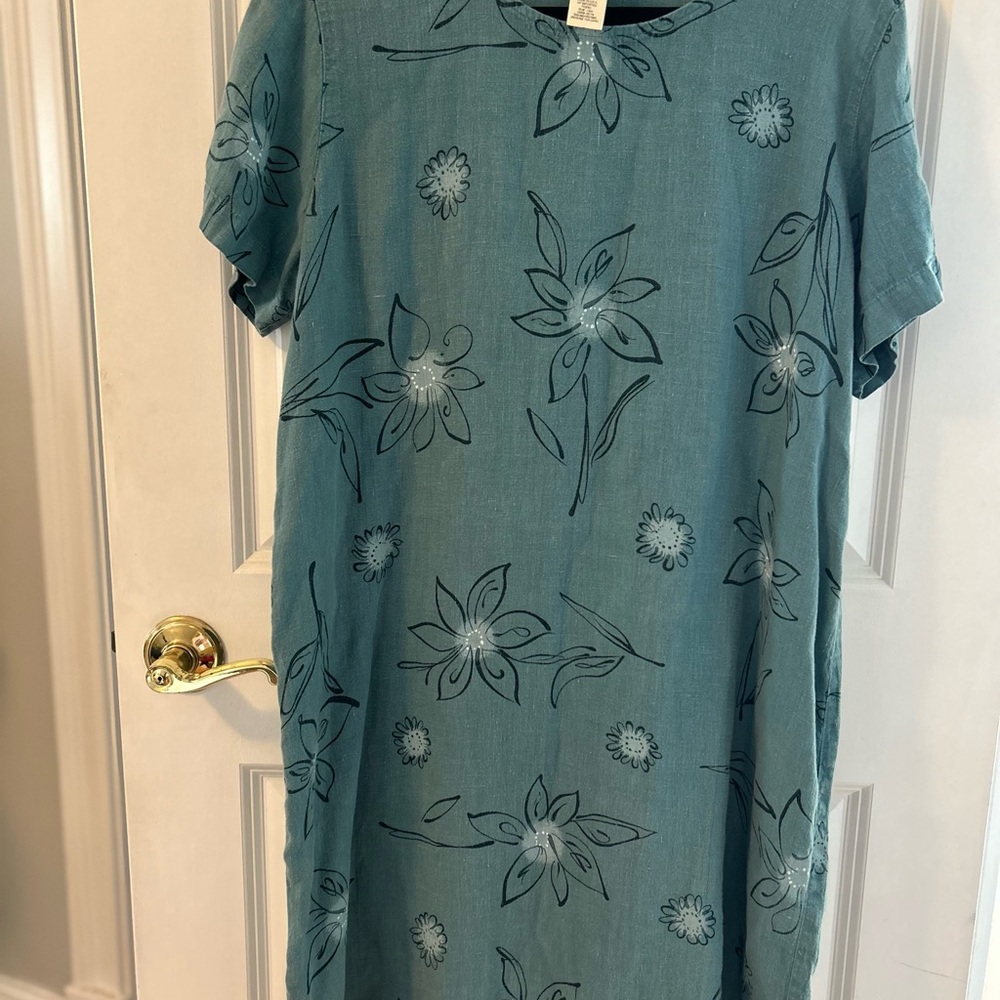 100% linen dress. Freeport studio. Sz large